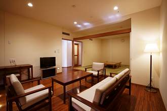 新館和室リビング